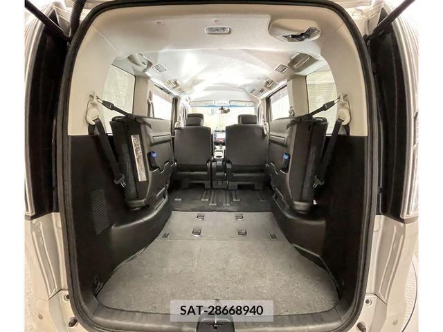 Nissan SERENA 2016-03 352037-8