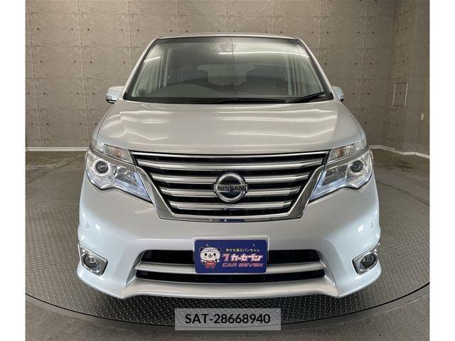 Nissan SERENA 2016-03 352037-20