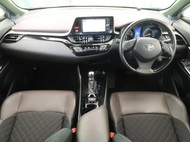 Toyota C-HR 2019-03 8319-1