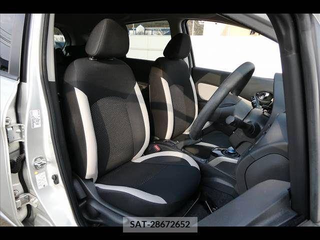 Nissan NOTE 2019-06 220157-8