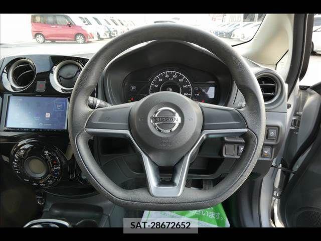 Nissan NOTE 2019-06 220157-3