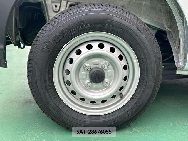 Daihatsu HIJET CARGO 2023-03 271811-7