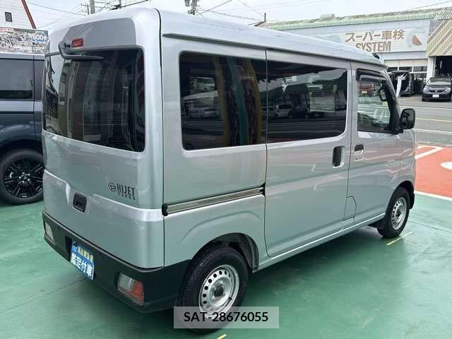 Daihatsu HIJET CARGO 2023-03 271811-6