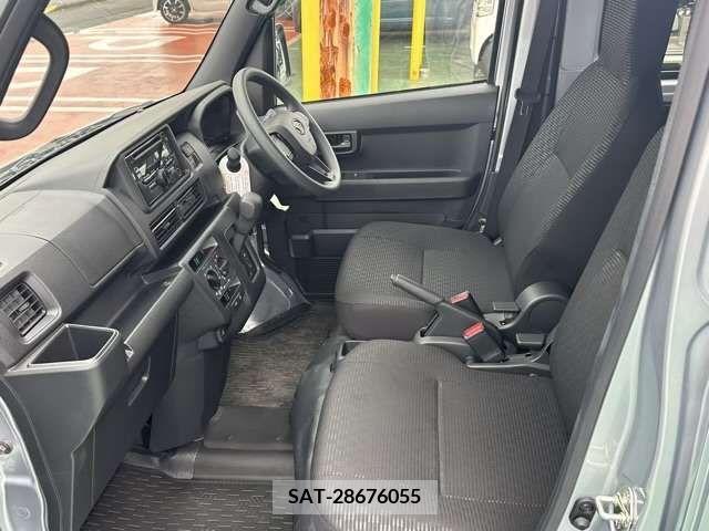 Daihatsu HIJET CARGO 2023-03 271811-2