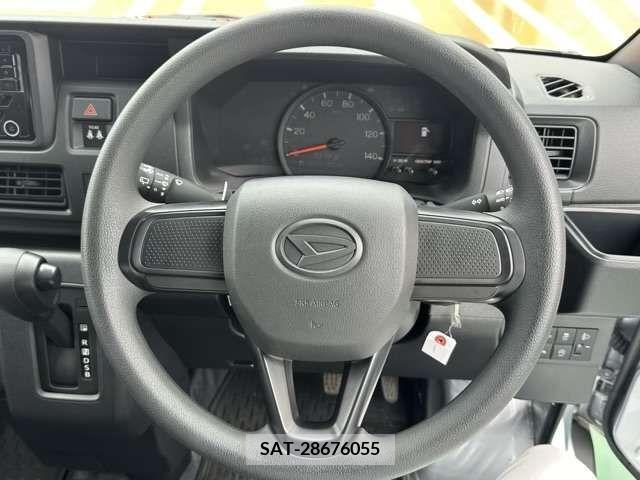 Daihatsu HIJET CARGO 2023-03 271811-11