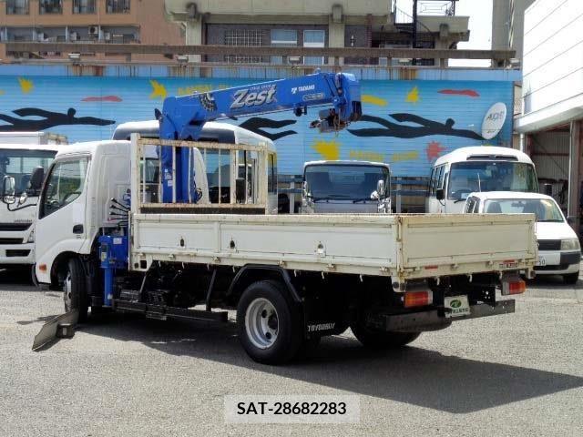 Hino DUTRO 2018-03 267692-1