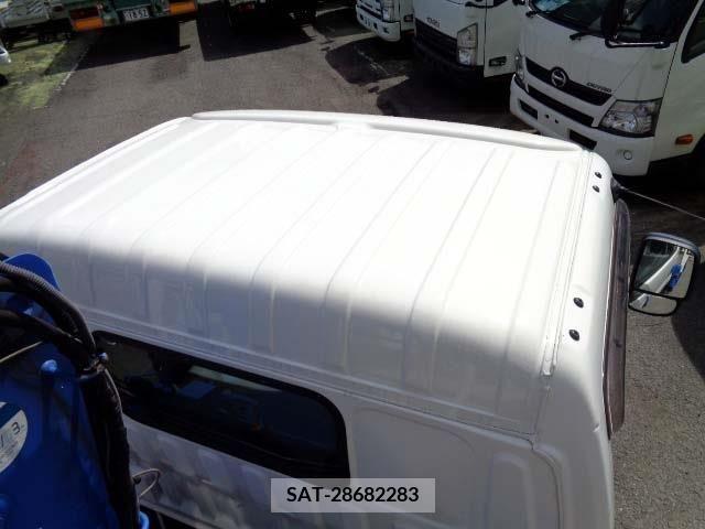 Hino DUTRO 2018-03 267692-16