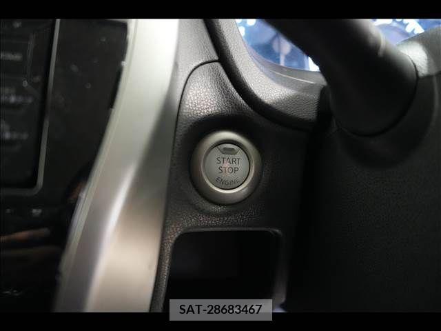 Nissan NOTE 2016-11 373871-10