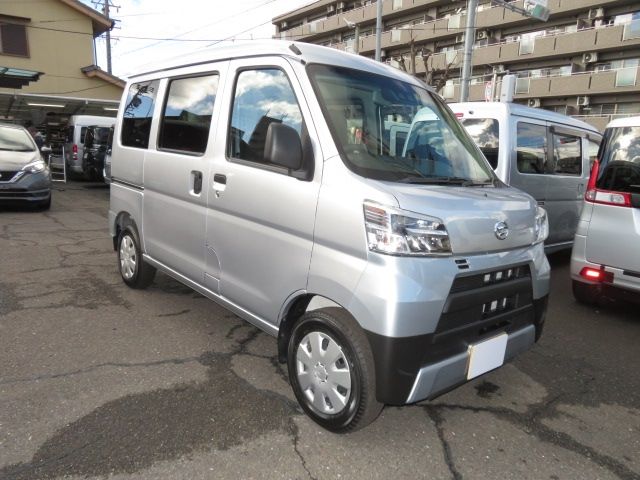 Daihatsu HIJET CARGO 2022-02 195917-20