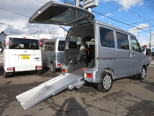 Daihatsu HIJET CARGO 2022-02 195917-1