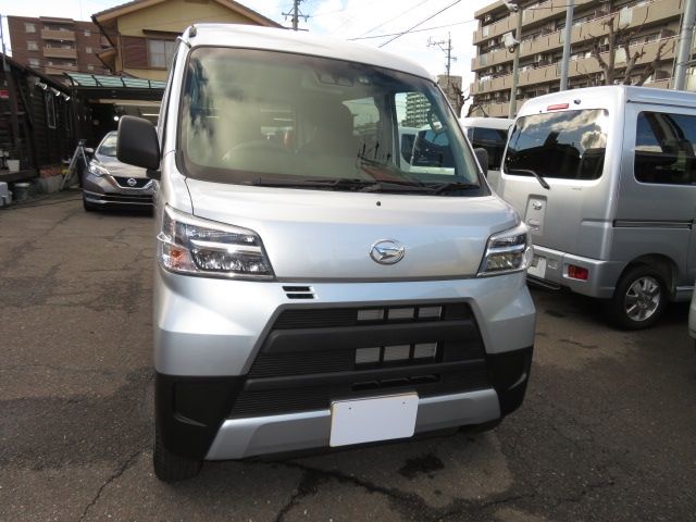 Daihatsu HIJET CARGO 2022-02 195917-22