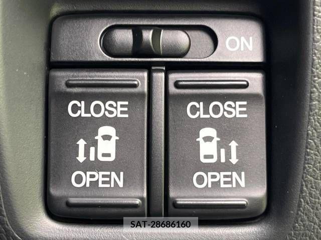 Honda N BOX CUSTOM 2015-09 335468-3