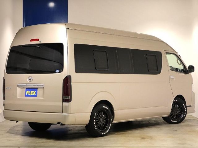 Toyota HIACE VAN 2020-09 191982-16