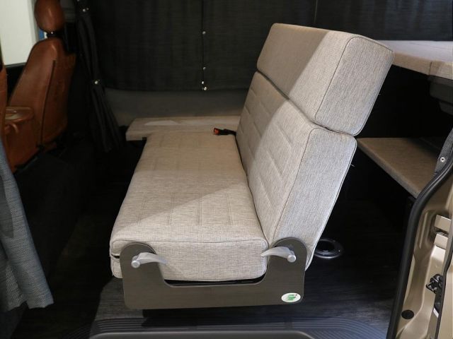 Toyota HIACE VAN 2020-09 191982-7