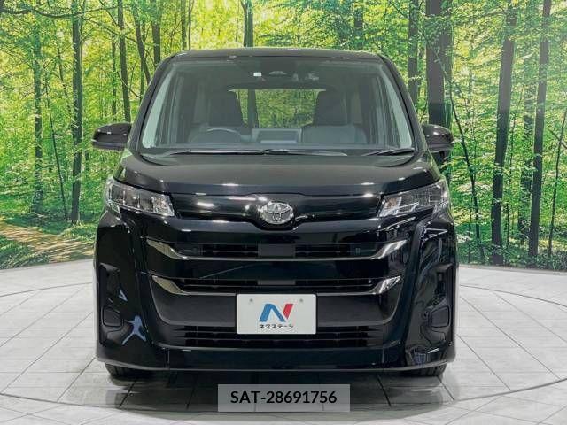 Toyota NOAH 2023-04 214220-15
