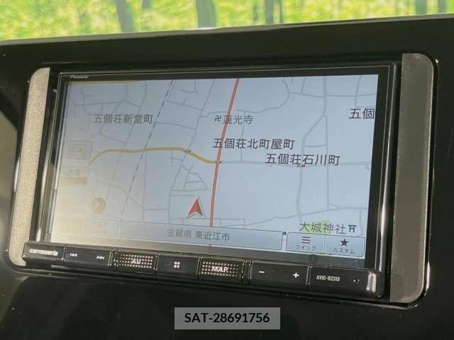 Toyota NOAH 2023-04 214220-2
