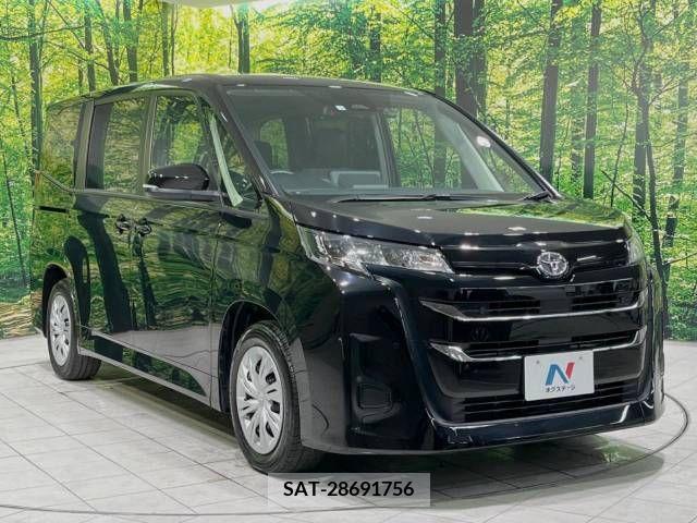 Toyota NOAH 2023-04 214220-17