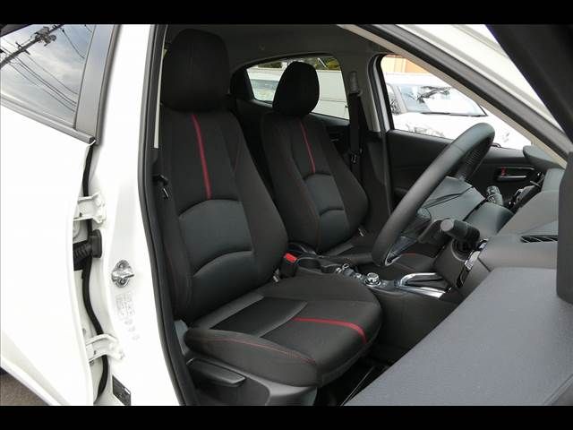 Mazda DEMIO 2016-02 18727-8