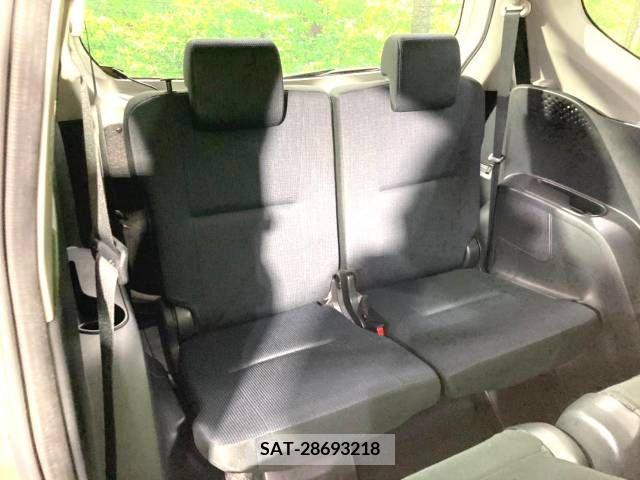 Toyota SIENTA 2016-07 210444-9
