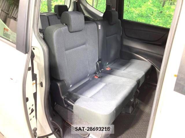 Toyota SIENTA 2016-07 210444-8