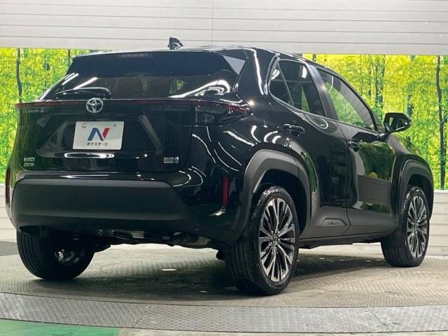 Toyota YARIS CROSS 2023-04 11916-17