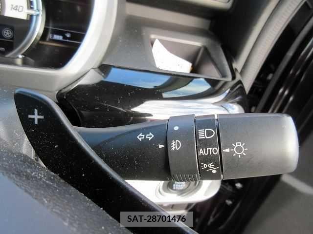 Suzuki SPACIA 2021-10 215582-11