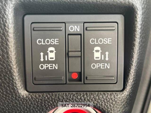 Honda N BOX CUSTOM 2020-04 349691-6