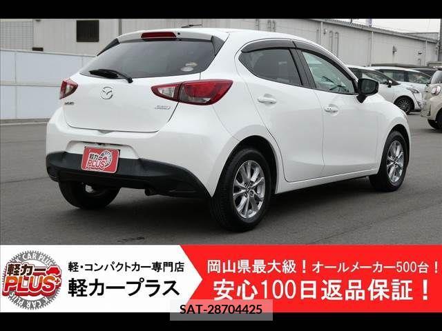 Mazda DEMIO 2015-04 301877-1