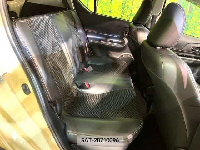 Toyota AQUA 2017-12 356198-9