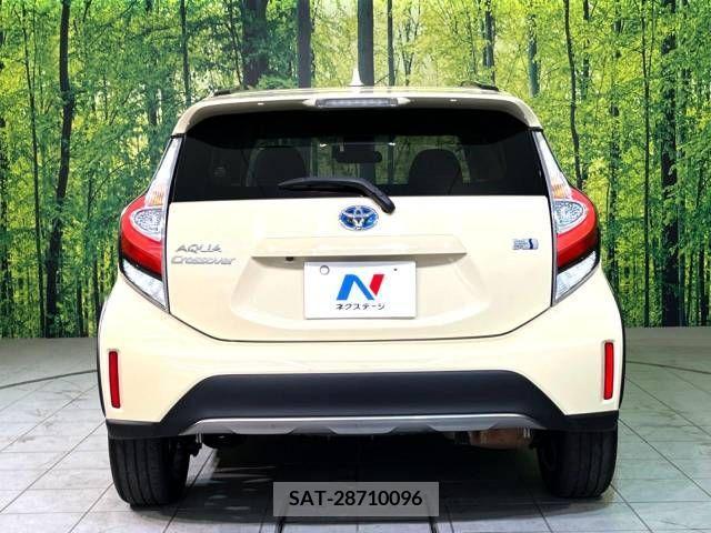 Toyota AQUA 2017-12 356198-15