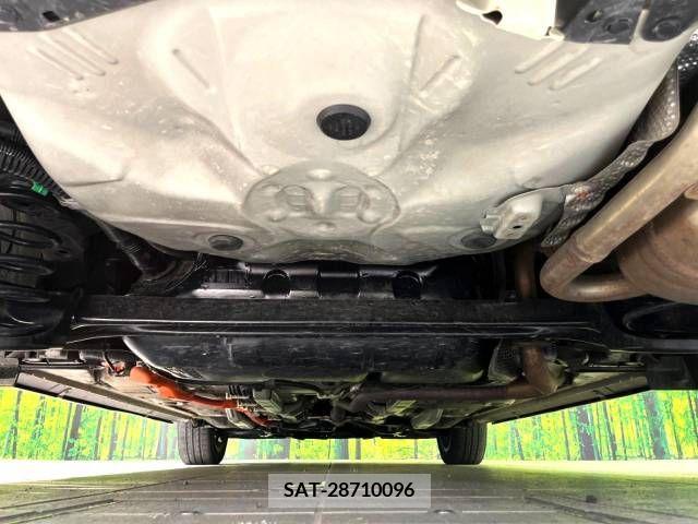Toyota AQUA 2017-12 356198-19