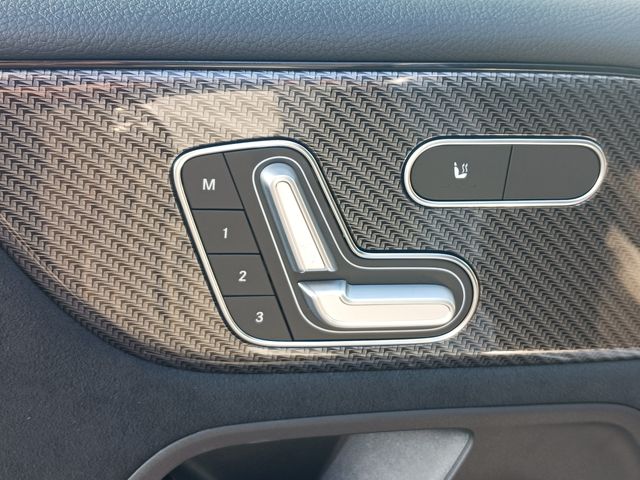 Mercedes Benz B-CLASS 2019-09 186035-22