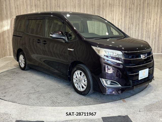 Toyota NOAH HYBRID 2018-02 280701-2
