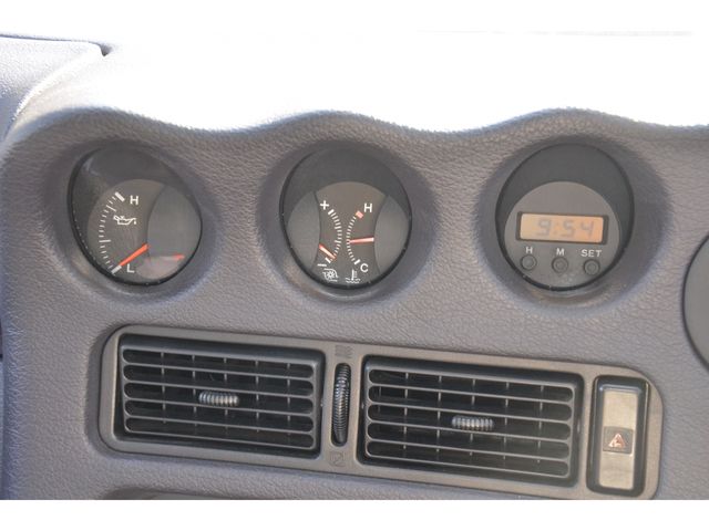 Mitsubishi GTO 1994-01 12711-9