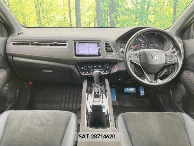 Honda VEZEL 2017-12 369921-1