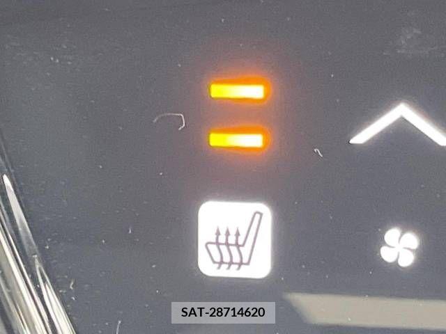 Honda VEZEL 2017-12 369921-6