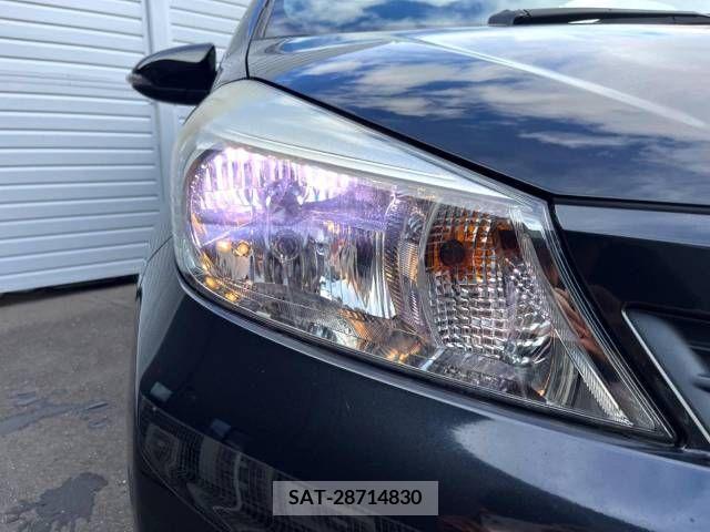 Toyota VITZ 2014-03 351985-17