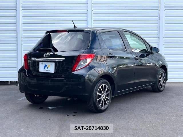 Toyota VITZ 2014-03 351985-10