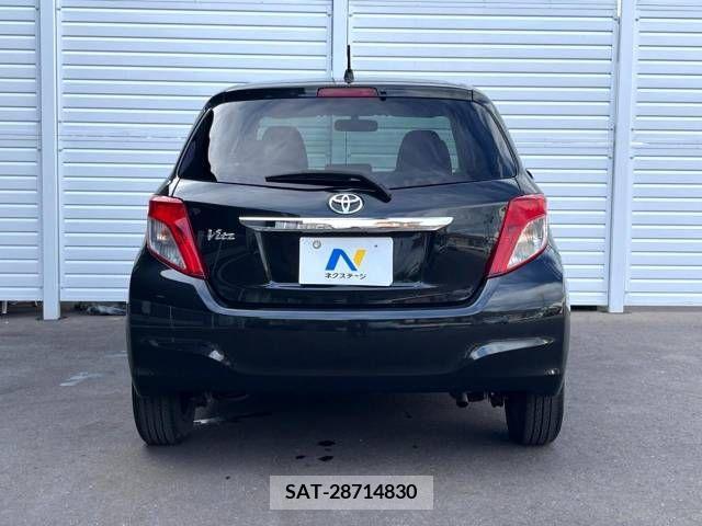 Toyota VITZ 2014-03 351985-8