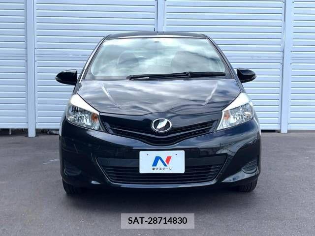 Toyota VITZ 2014-03 351985-7