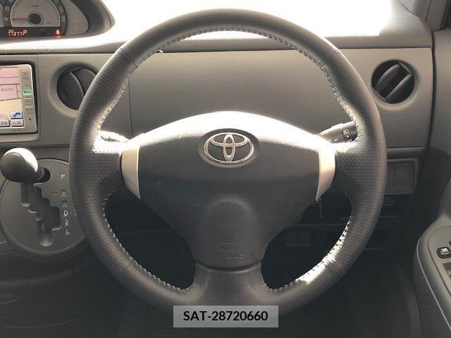 Toyota SIENTA 2013-06 340656-8