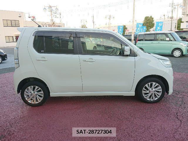 Suzuki WAGON R 2015-03 208326-13