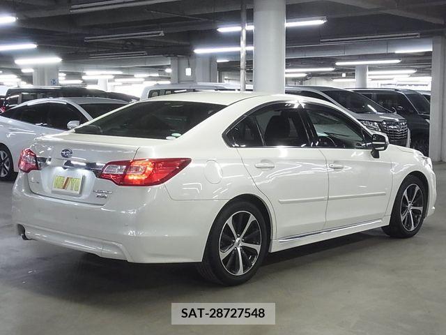 Subaru LEGACY B4 2017-04 216636-1