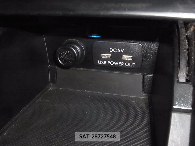 Subaru LEGACY B4 2017-04 216636-18