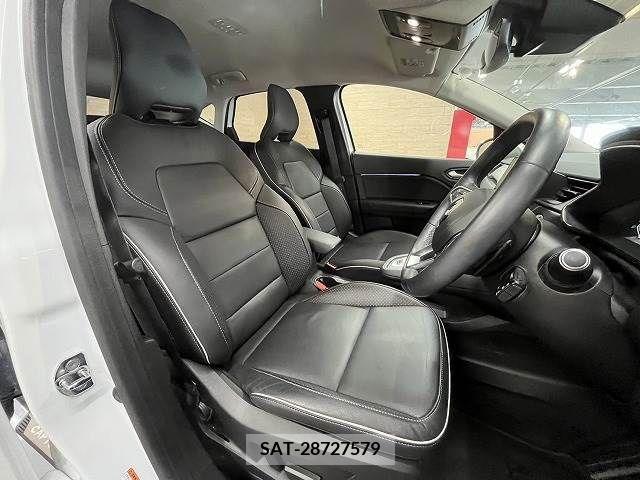 Renault CAPTUR 2021-05 382212-7