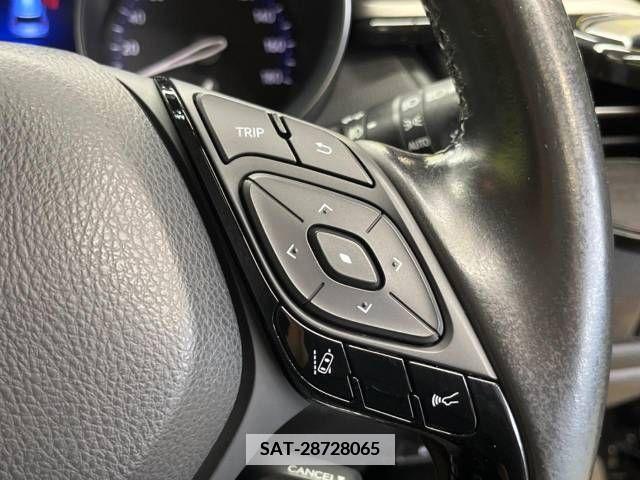 Toyota C-HR 2018-11 377572-5