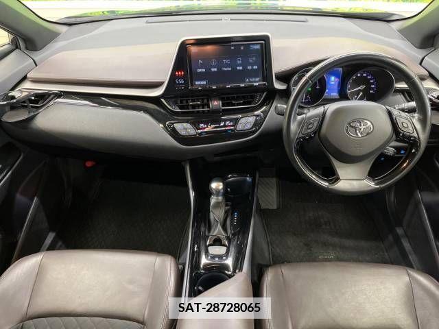 Toyota C-HR 2018-11 377572-1