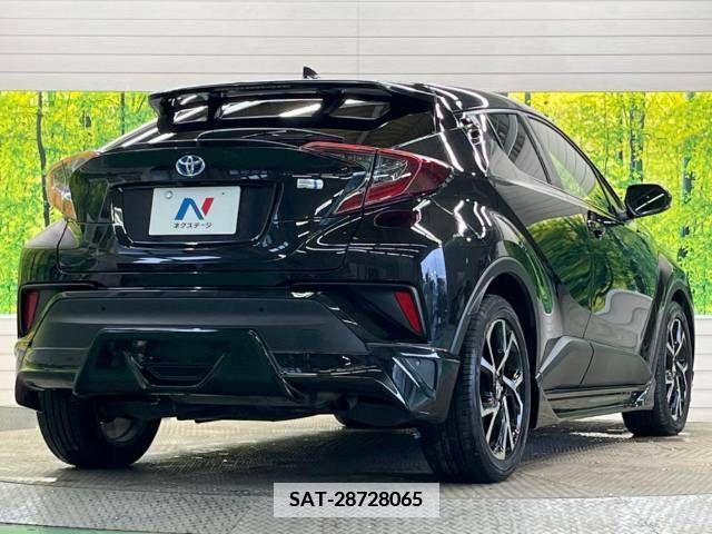 Toyota C-HR 2018-11 377572-17