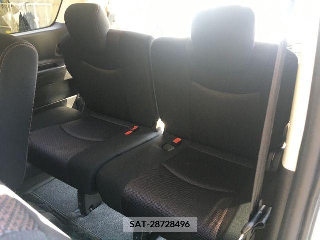 Nissan SERENA 2011-09 393868-6