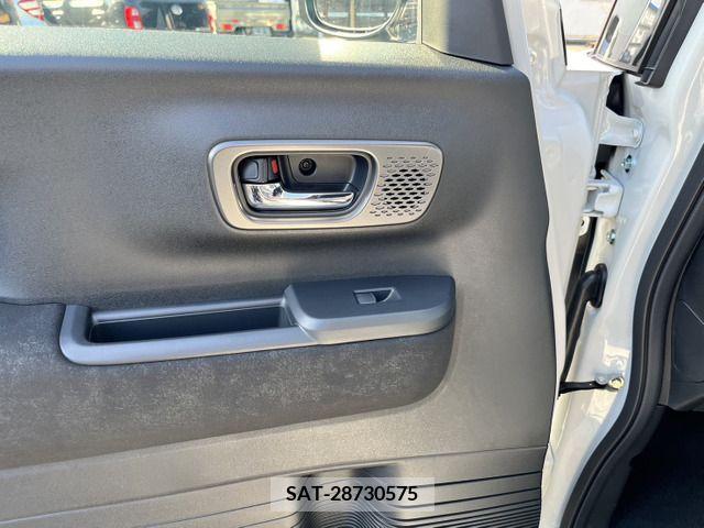 Honda N BOX CUSTOM 2023-10 202006-16